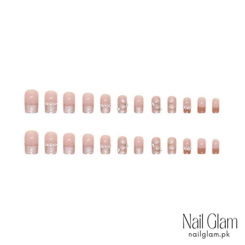 Cat Eye Glow nails (24Pcs) - Nail Kit Included