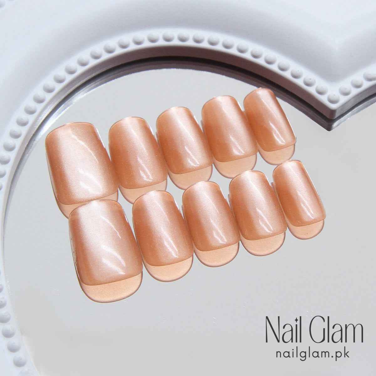 Amber Glow (30Pcs) - Nail Kit Included