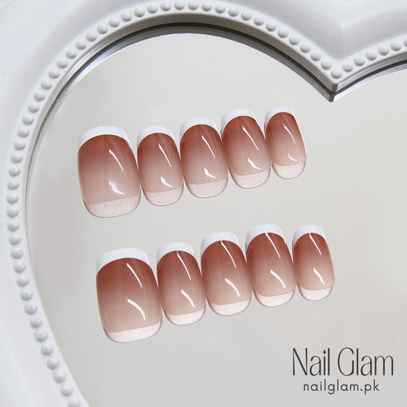 Classic French Elegance (30Pcs) -  Nail Kit Included