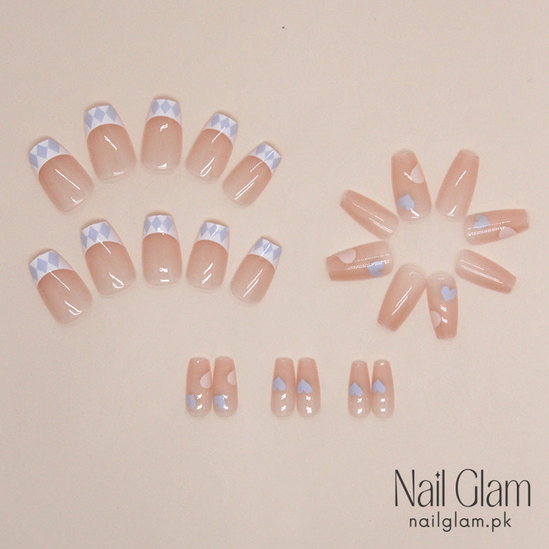 Tiny Heart (24Pcs) - Nail Kit Included