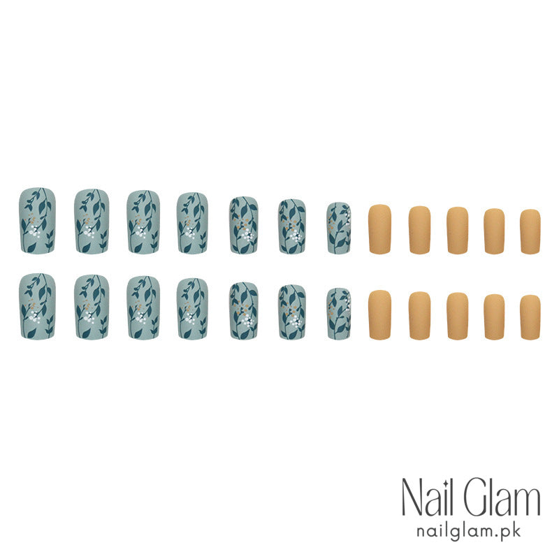 Artistic Vibe (24Pcs) - Nail Kit Included