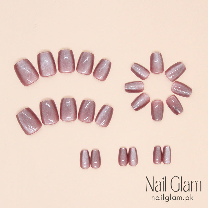 Crystal Cat Eye (24Pcs) - Nail Kit Included