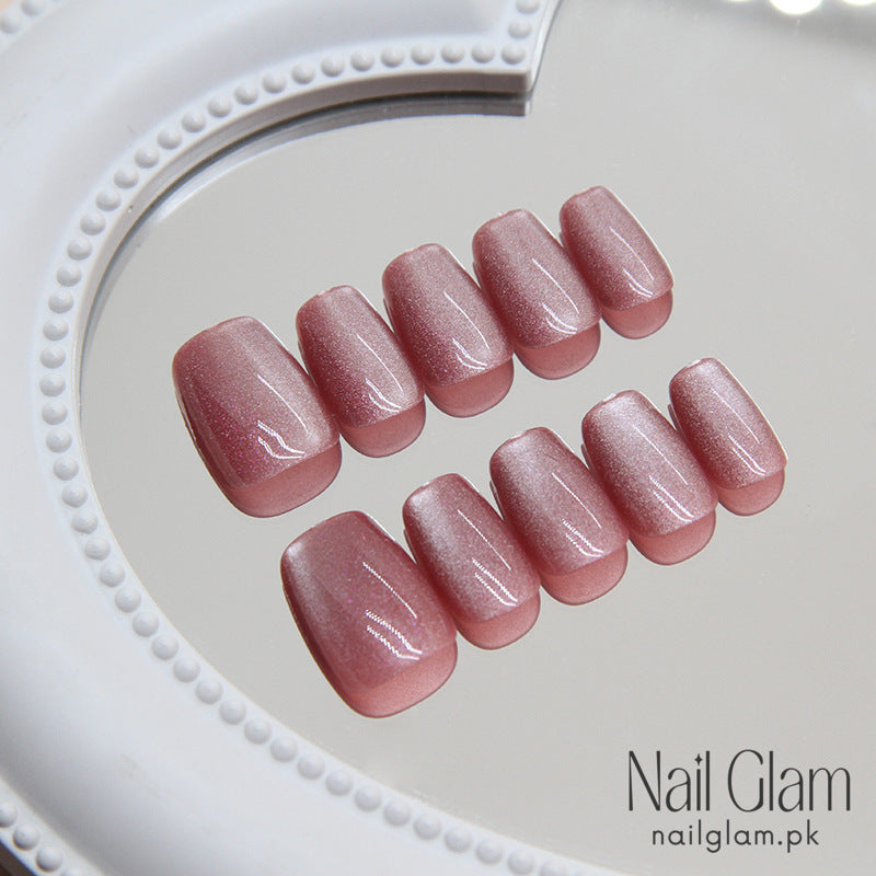 Nail Glam 73 - Grace and Charm (24Pcs) - Nail Kit Included