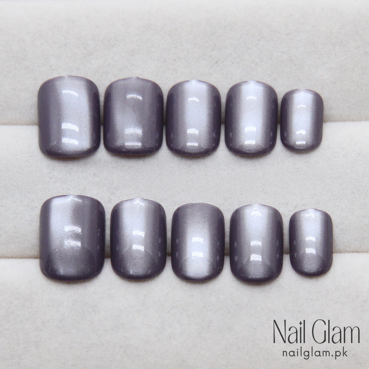 Nail Glam 104 - Cool Gray Cat’s Eye Press-On Nails (24Pcs) - Nail Kit Included