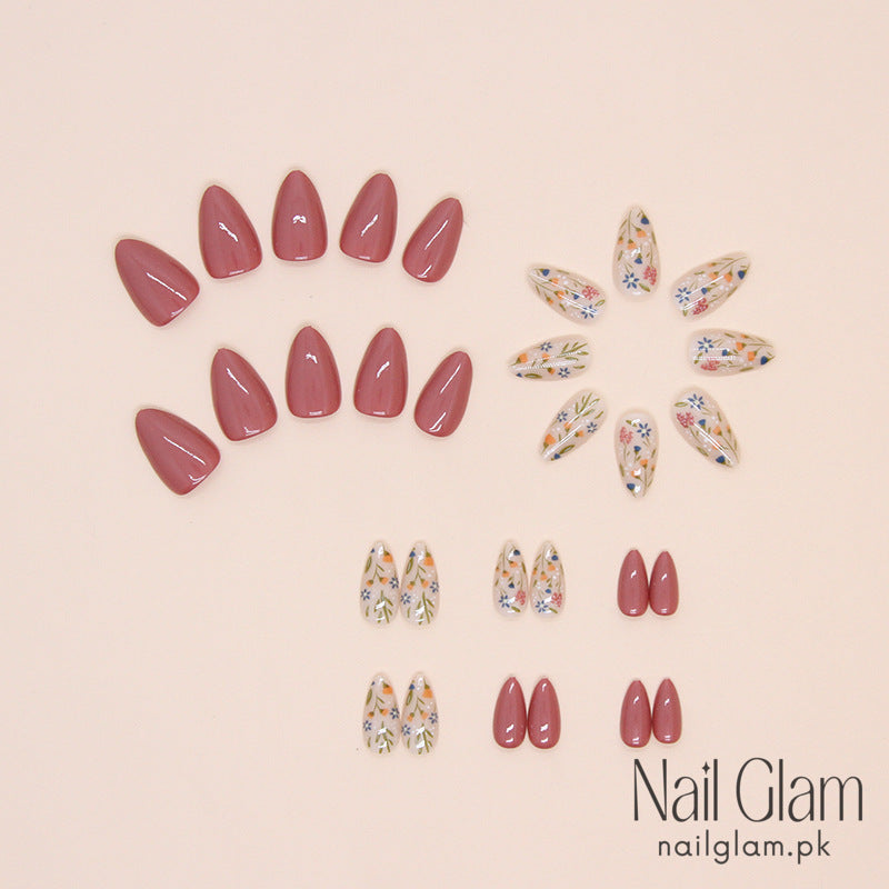 Nature’s Charm at Your Fingertips (24Pcs) - Nail Kit Included