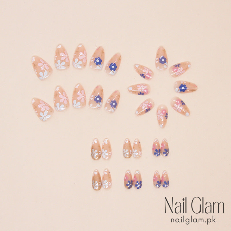 Sweet & Simply Stunning (24Pcs) - Nail Kit Included