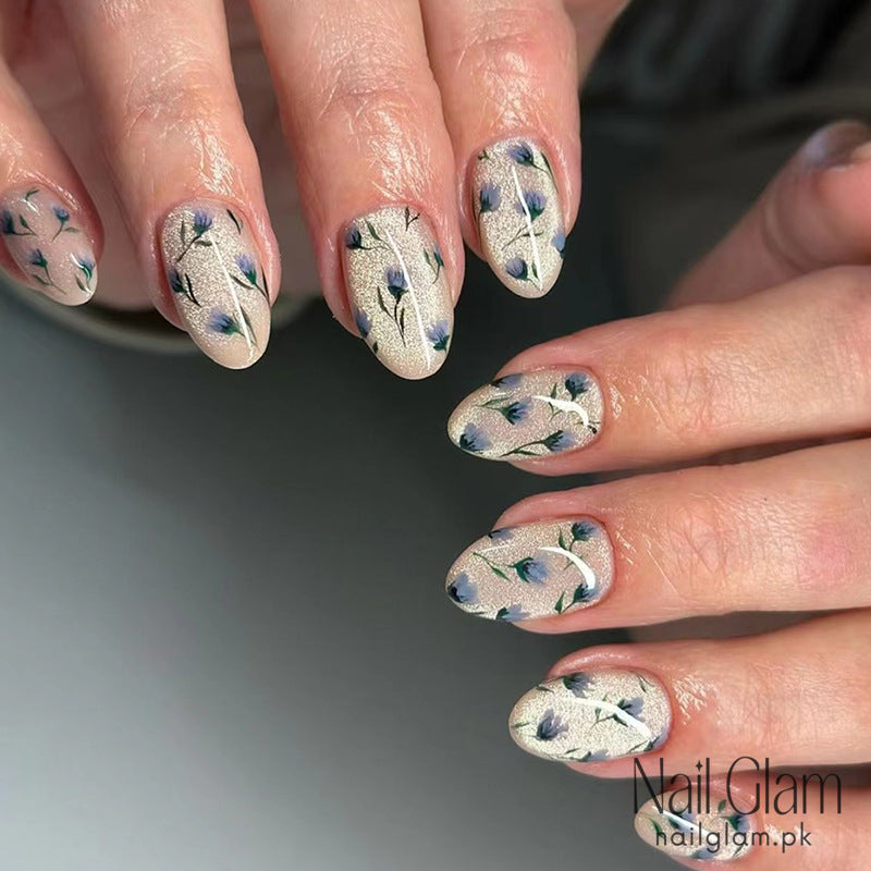 Delicate Floral Art (24 Pcs) -  Nail Kit Included