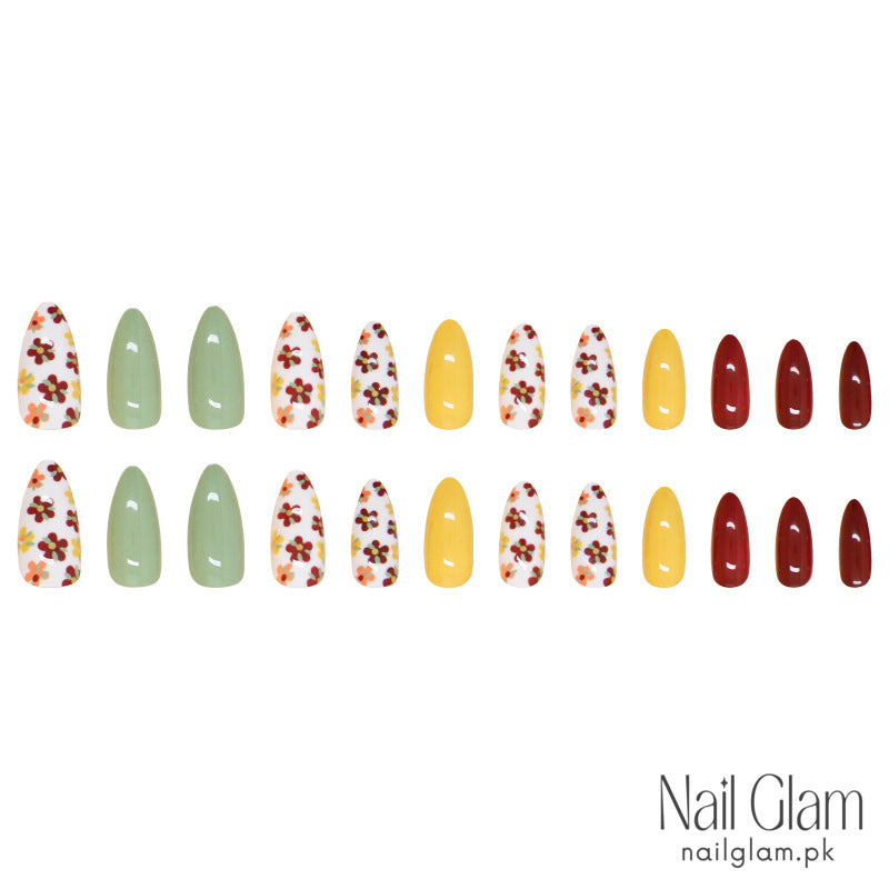 Floral Patterns Press-On Nails (24Pcs) - Nail Kit Included