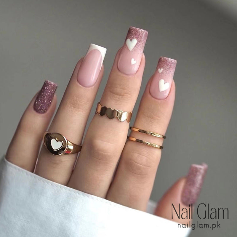 Heartfelt Sparkle (24Pcs) - Nail Kit Included