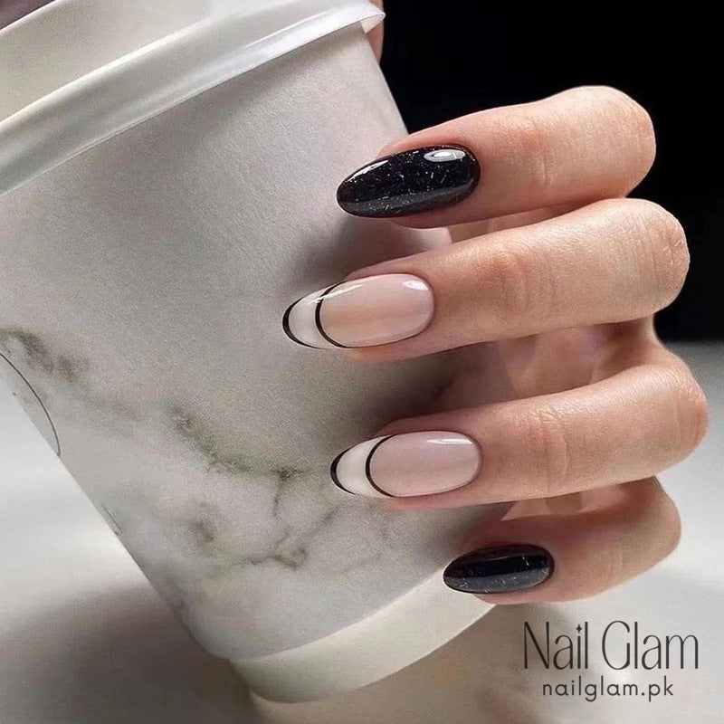 Minimalist Press-On Nails (24Pcs) - Nail Kit Included