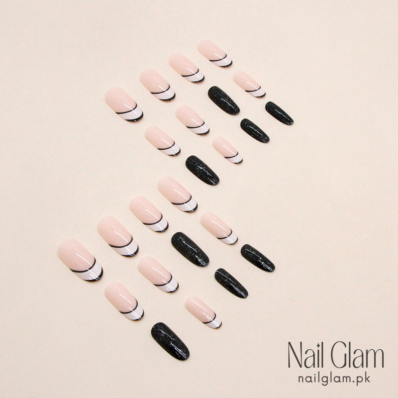 Minimalist Press-On Nails (24Pcs) - Nail Kit Included