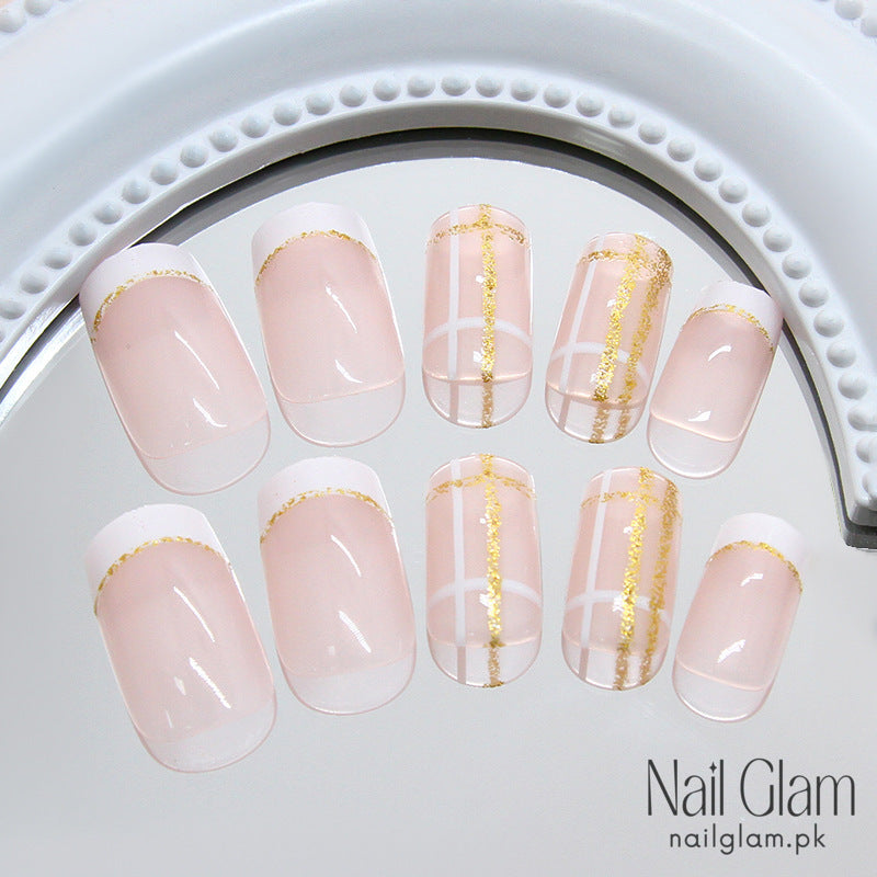 Quicksand French (24Pcs) - Nail Kit Included