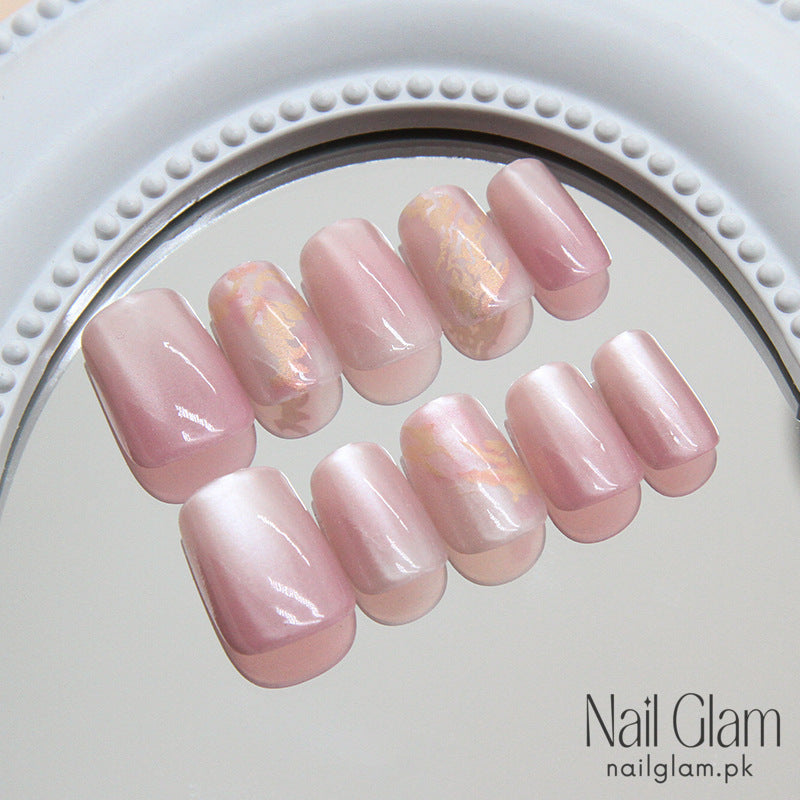 Gold Powder Accents Cat Eyes (24Pcs) - Nail Kit Included