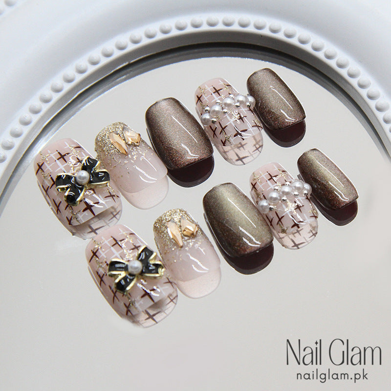 Bejeweled Elegance (24Pcs) - Nail Kit Included