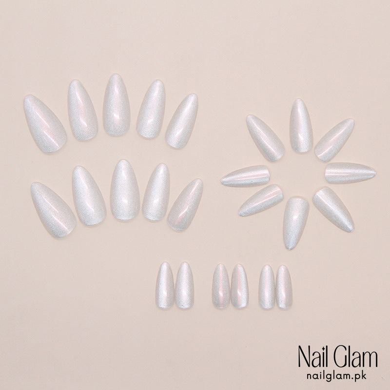 Pearl Chrome Press-On Nails (24Pcs) - Nail Kit Included