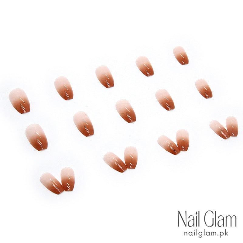 Elegant Gradient Blush (24Pcs) - Nail Kit Included
