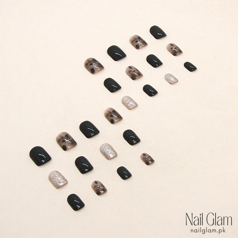 Mystique Monochrome (24Pcs) - Nail Kit Included