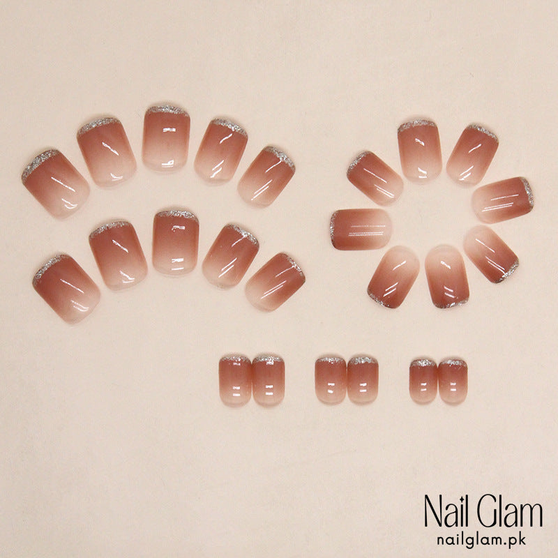Glimmering Nectar (24Pcs) - Nail Kit Included