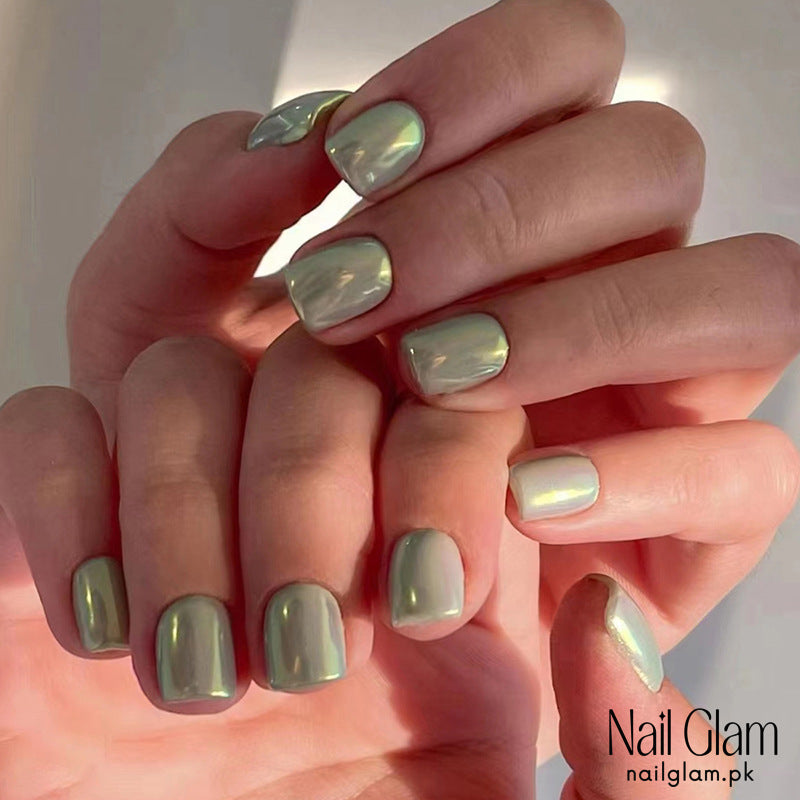 Moonlit Pearl (24Pcs) - Nail Kit Included