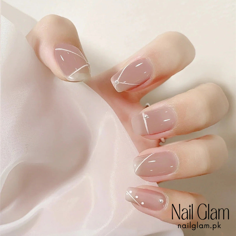 Press-On Nails with Geometric Accents (24Pcs) - Application Kit Included