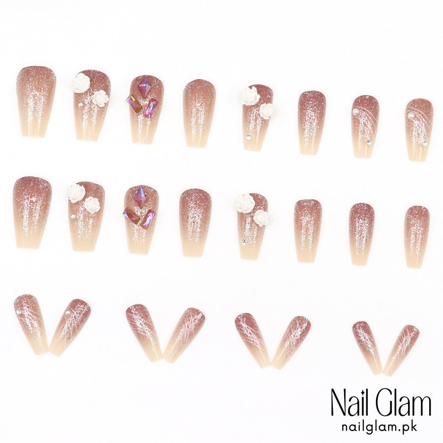 Press-On Nails with a Whimsical Charm (24Pcs) - Application Kit Included