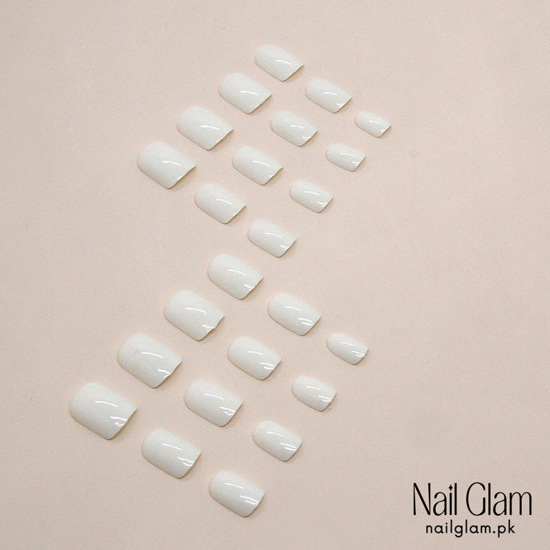 Nail Glam 418 - Creamy White Simplicity (24Pcs) - Application Kit Included