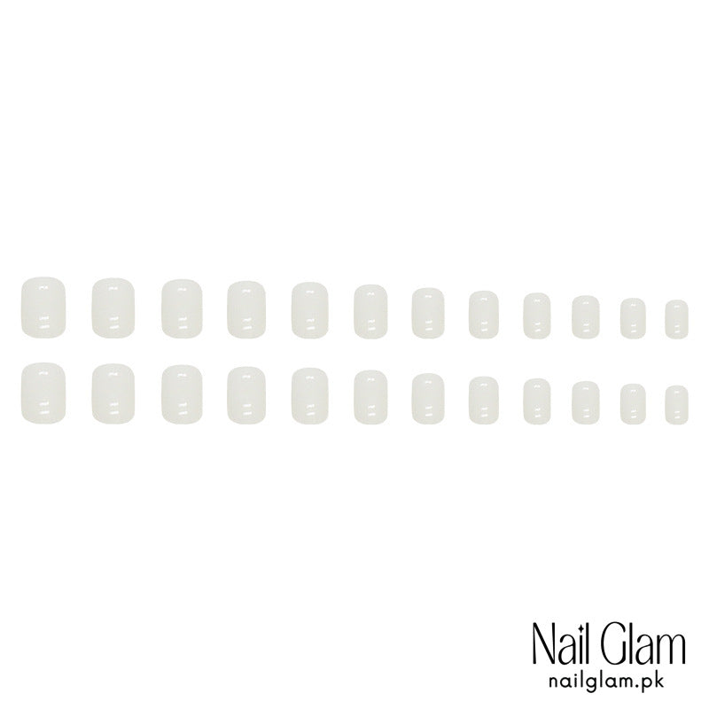 Nail Glam 418 - Creamy White Simplicity (24Pcs) - Application Kit Included