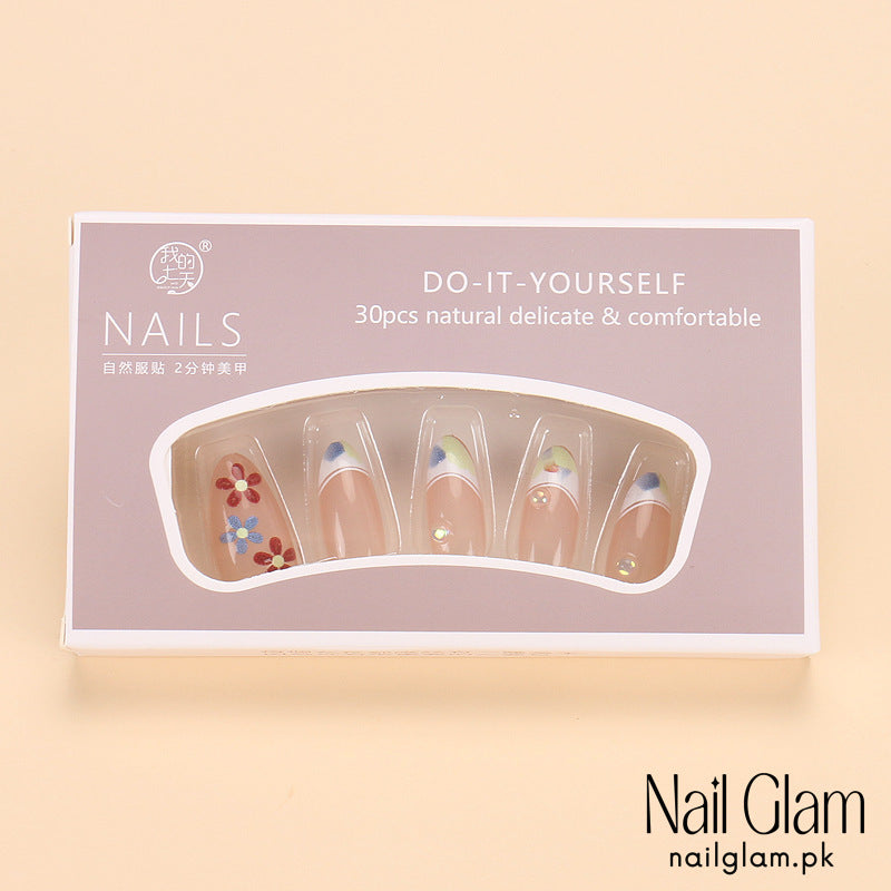 Nail Glam 433 - Flower Petal Polish (30Pcs) - Application Kit Included