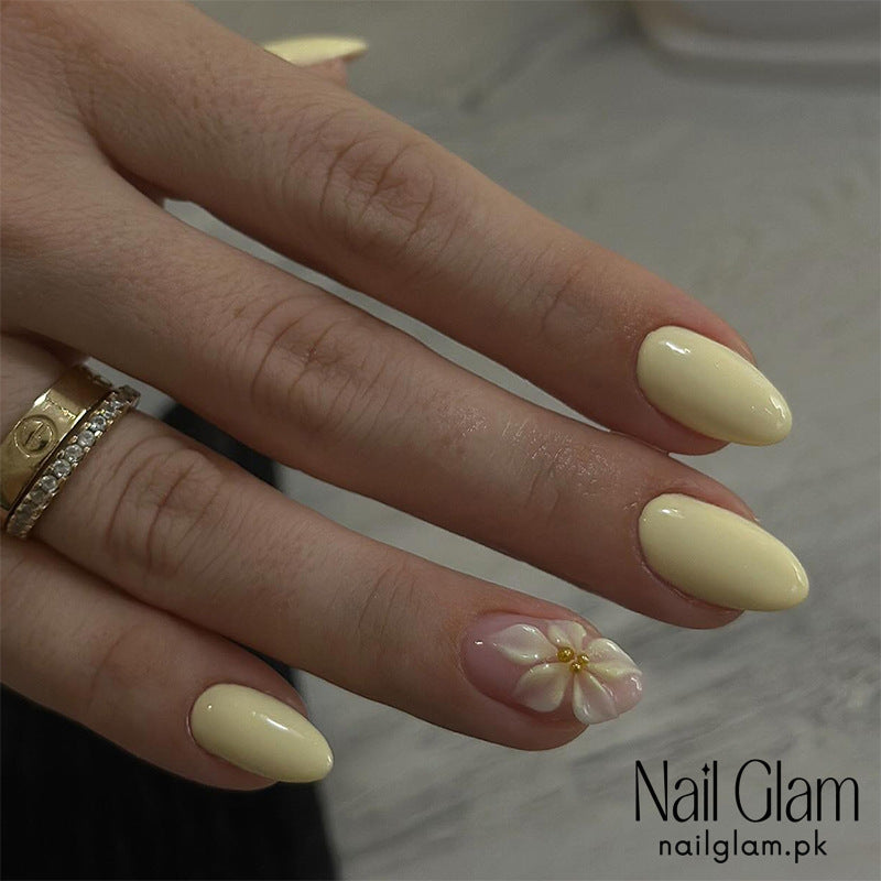 Nail Glam 460 - Creamy Blossom (24Pcs) - Application Kit Included