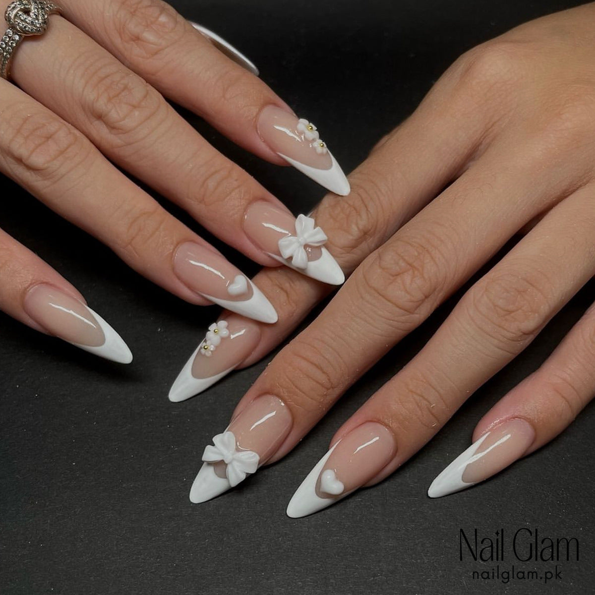Nail Glam 481 - Elegant Bow (24Pcs) - Application Kit Included