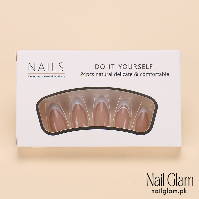 Nail Glam 539 - Modern French Curve (24Pcs) - Application Kit Included