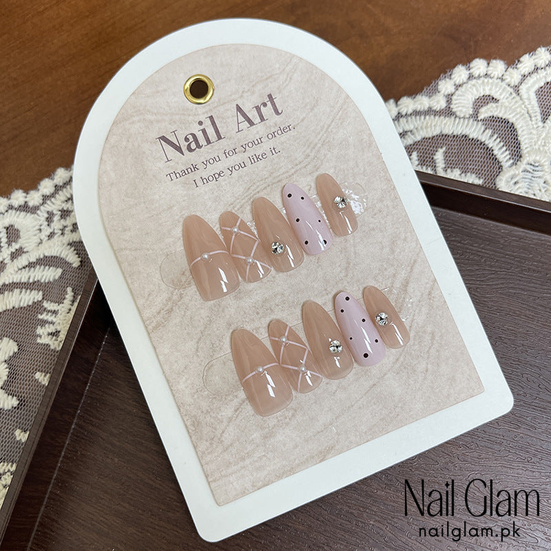 Nail Glam 559 - Delicate Pearls & Dots (30Pcs) - Application Kit Included