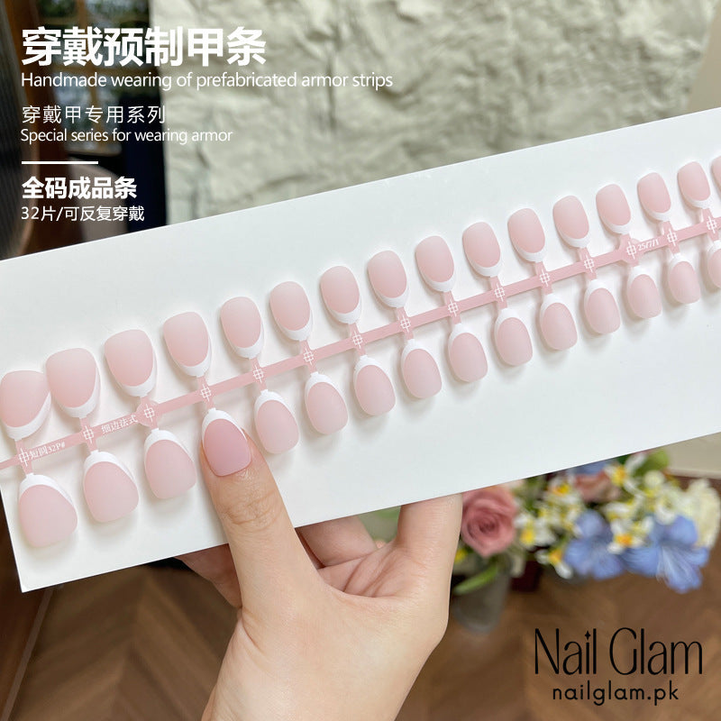 Nail Glam 568 - Soft Pink French (24Pcs) - Application Kit Included