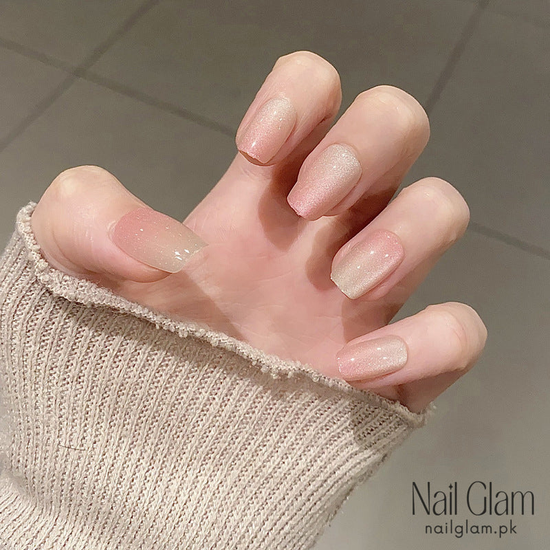 NailGlam 618 - Ambilight Cat Eye (30Pcs) - Application Kit Included