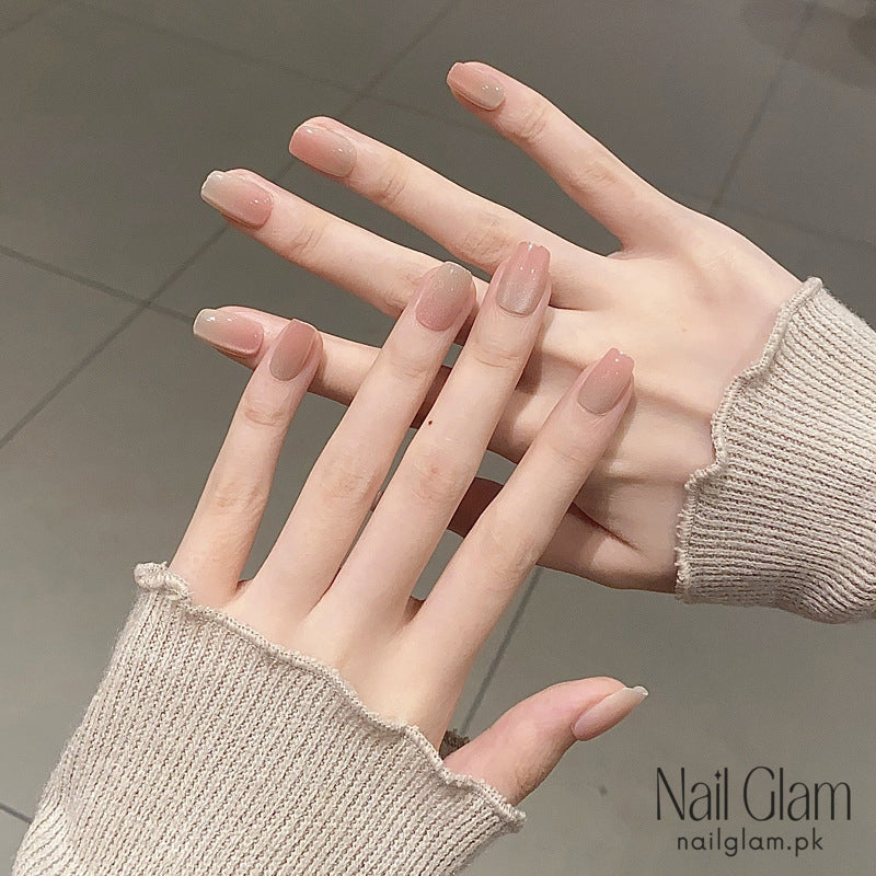 NailGlam 618 - Ambilight Cat Eye (30Pcs) - Application Kit Included