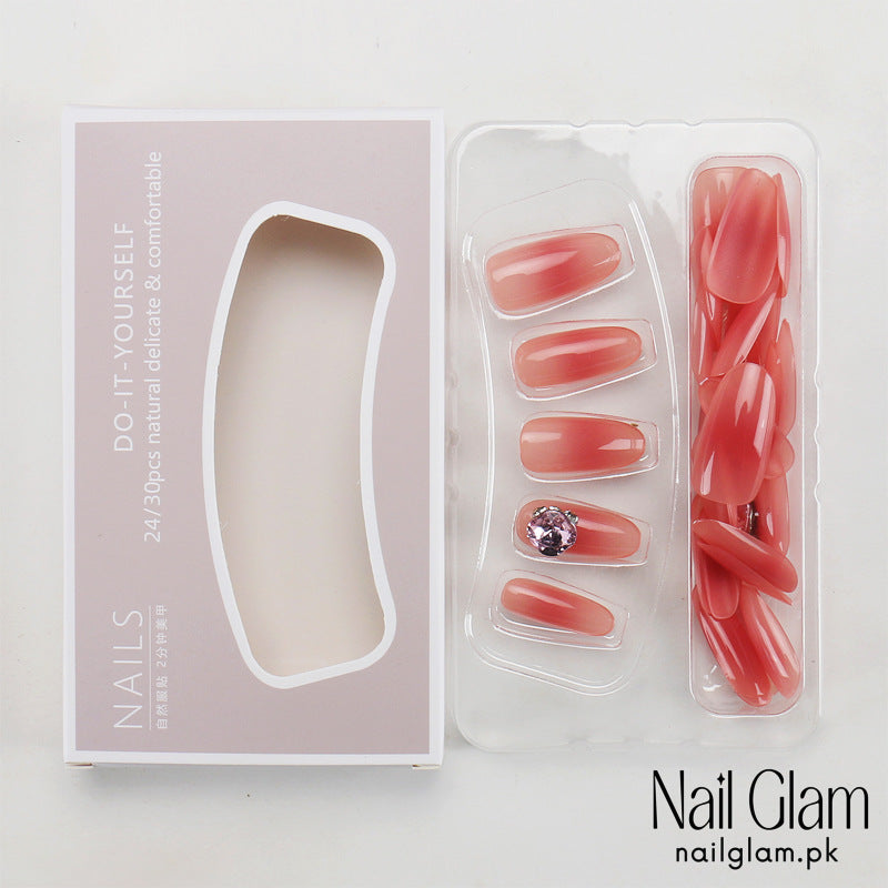 NailGlam 640 -Nude Pink Gradient (30Pcs) - Application Kit Included