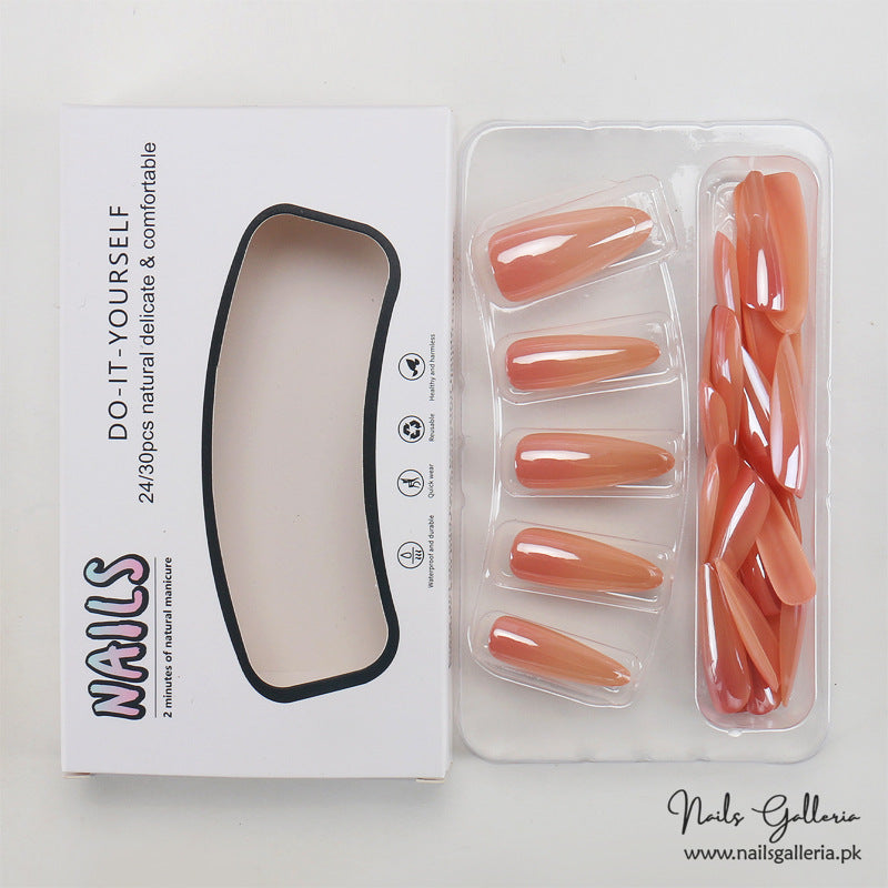 NailGlam 641 - Nude Pink (30Pcs) - Application Kit Included