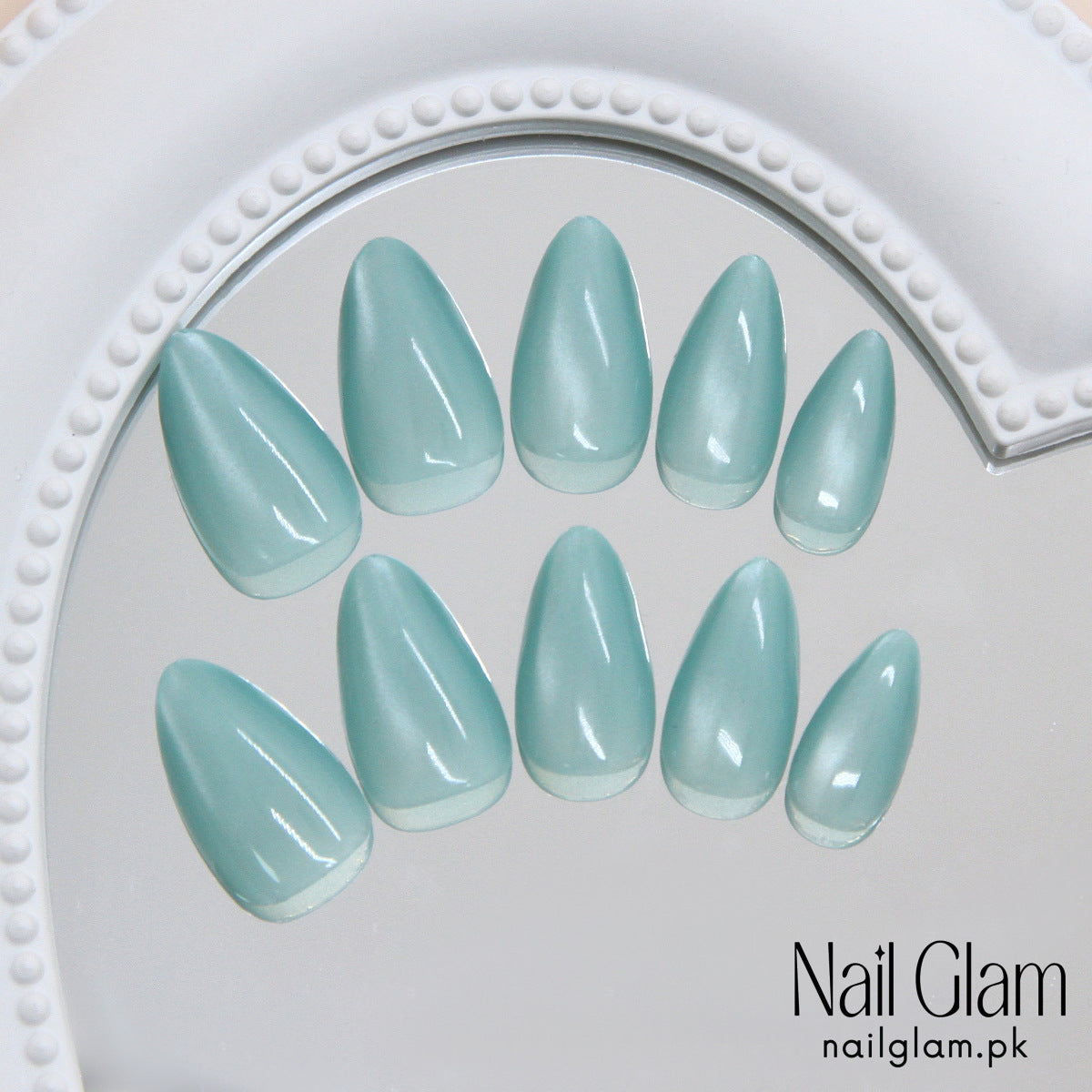 NailGlam652 - Mint Green Grape (30Pcs) -  Application Kit Included
